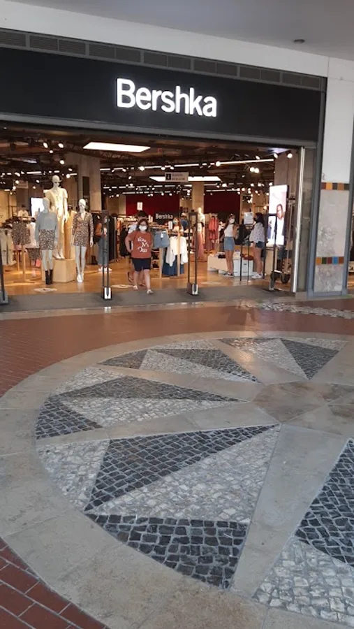 Bershka - MAR Shopping Algarve