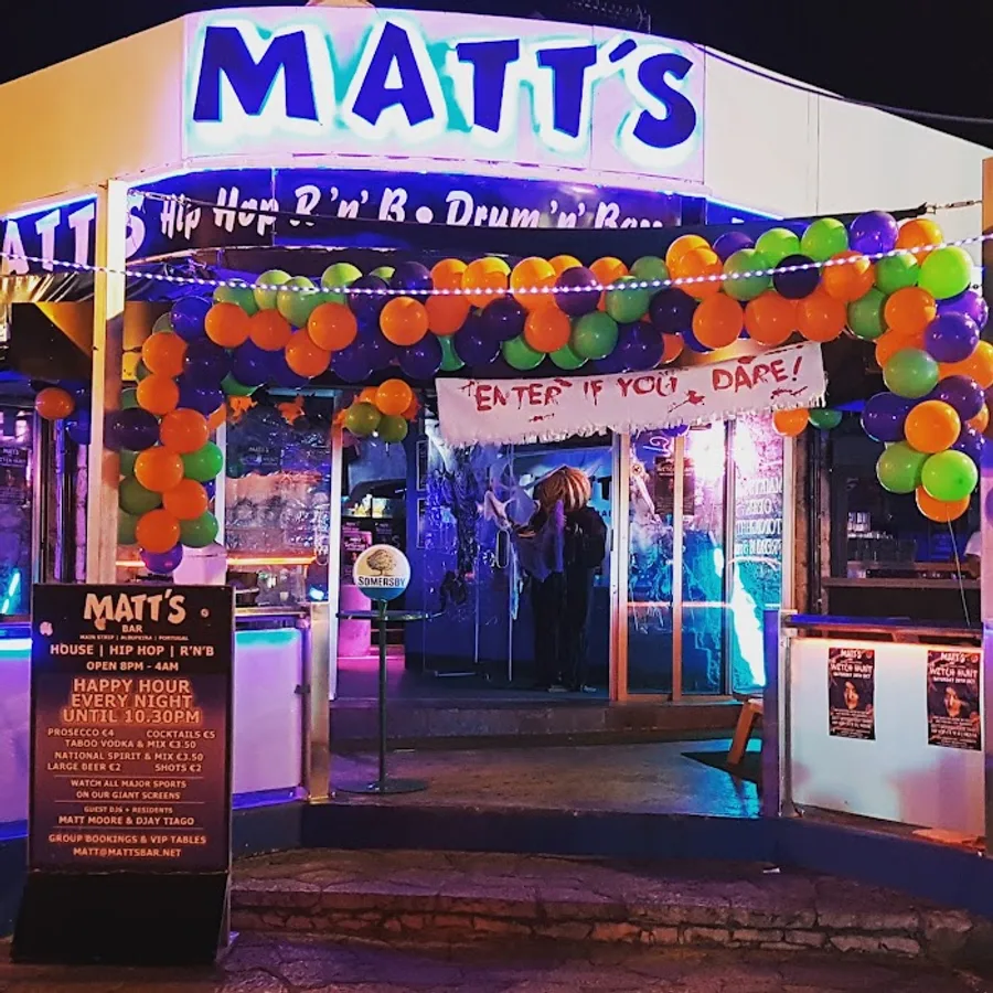Matt's Bar