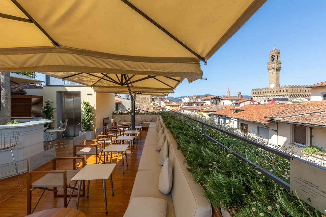 La Terrazza Rooftop Bar