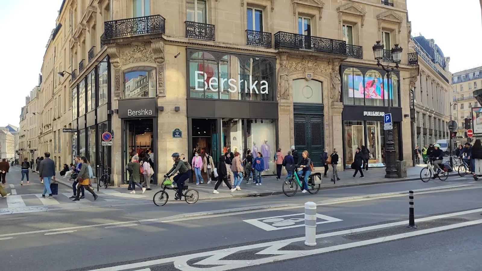 Bershka Rivoli