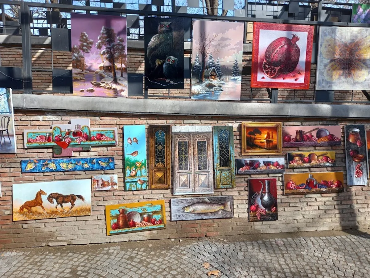 Dry Bridge Market