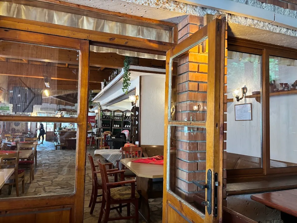 Steak House Old Oak Staria Dab