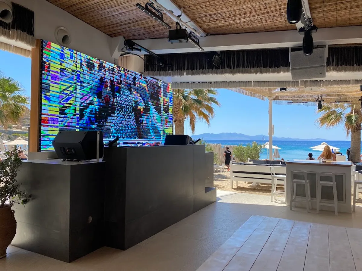 Tropicana Beach Club