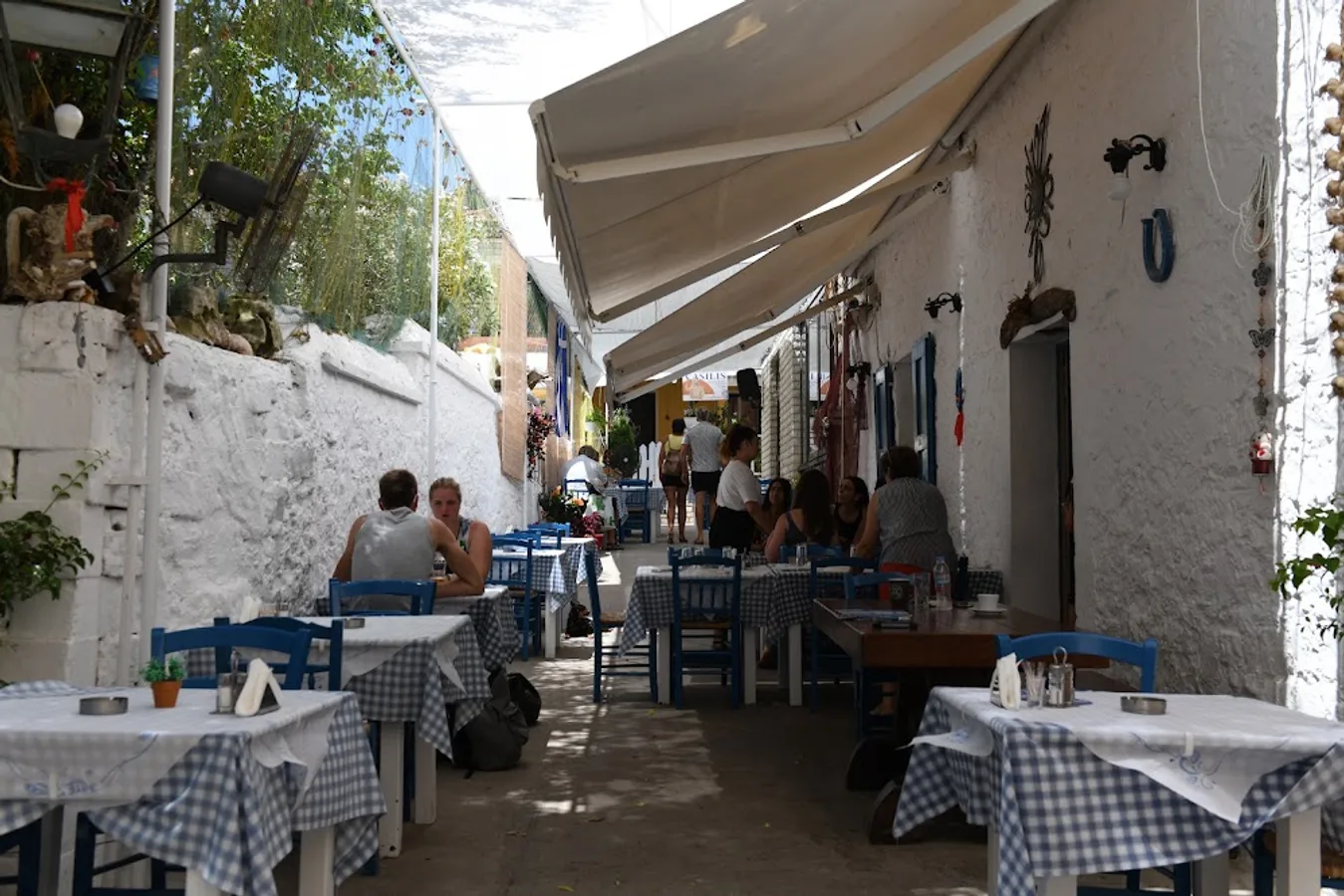 Vasilis Restaurant