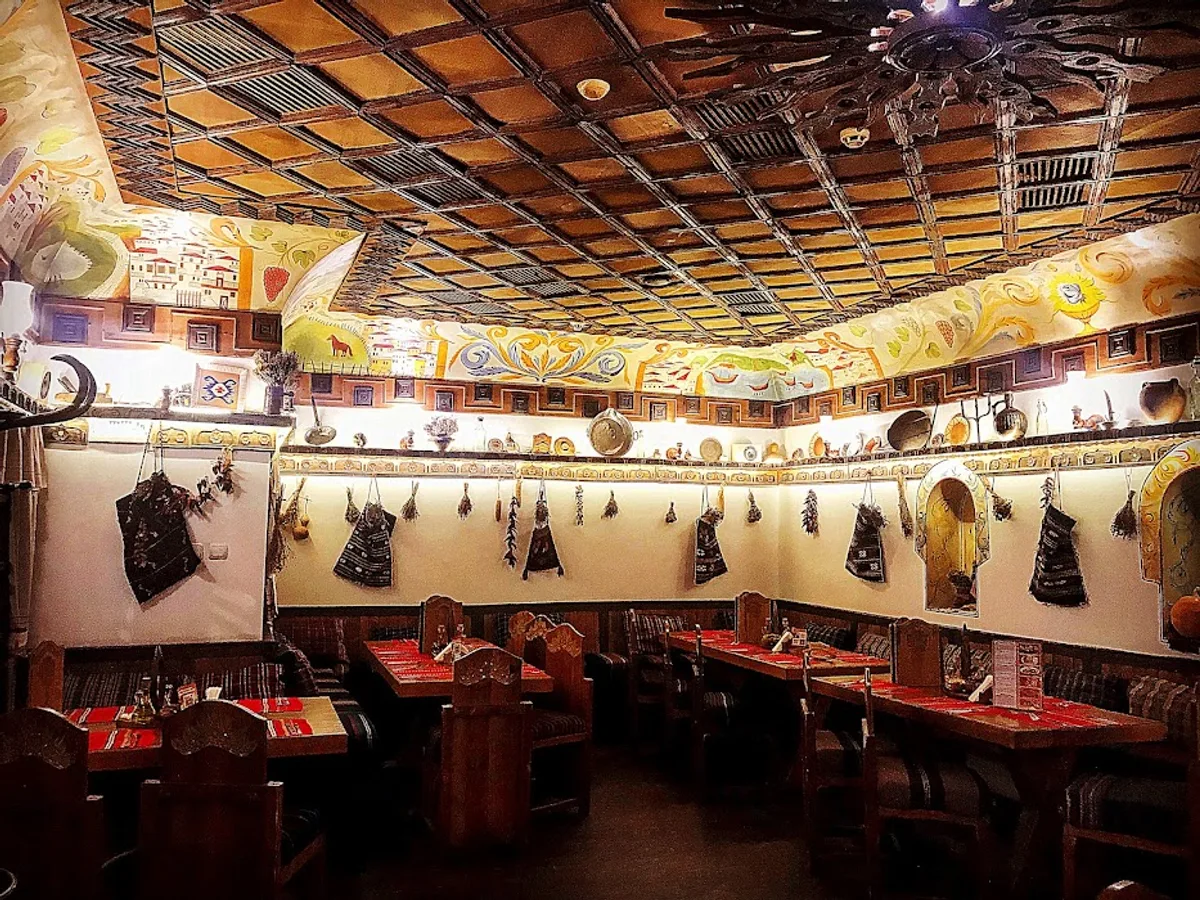 Hadjidraganov's Houses Restaurant