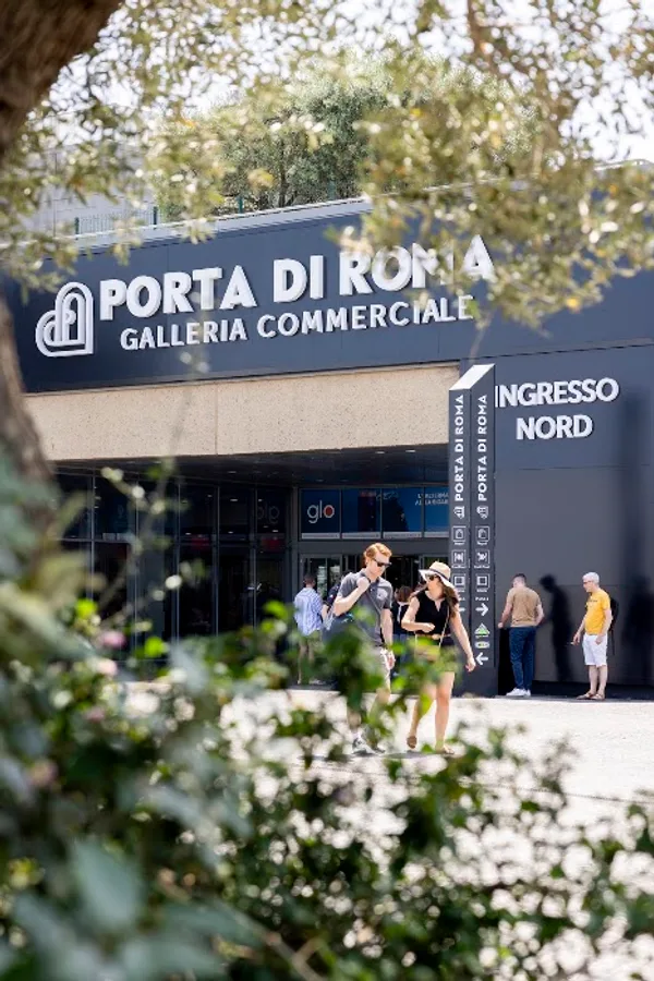 Porta di Roma