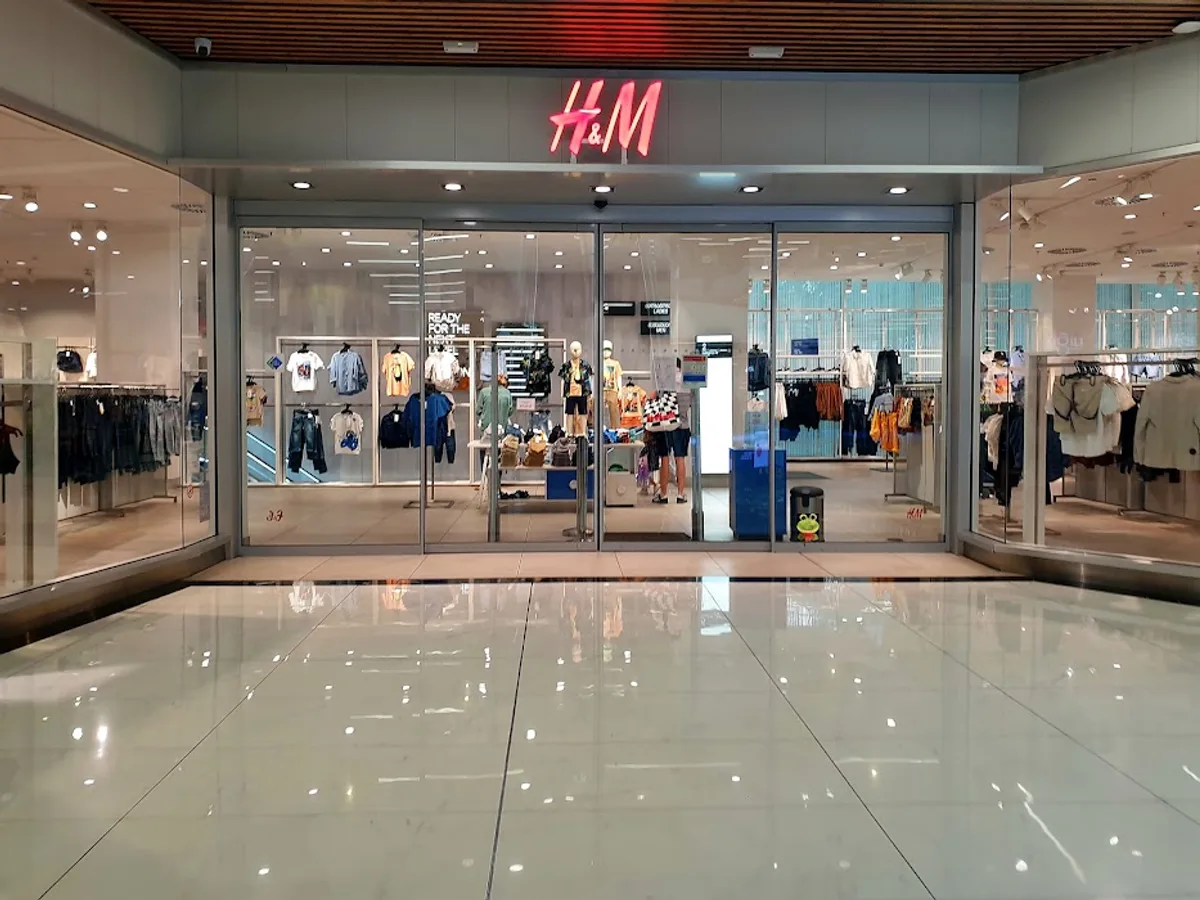 H&M