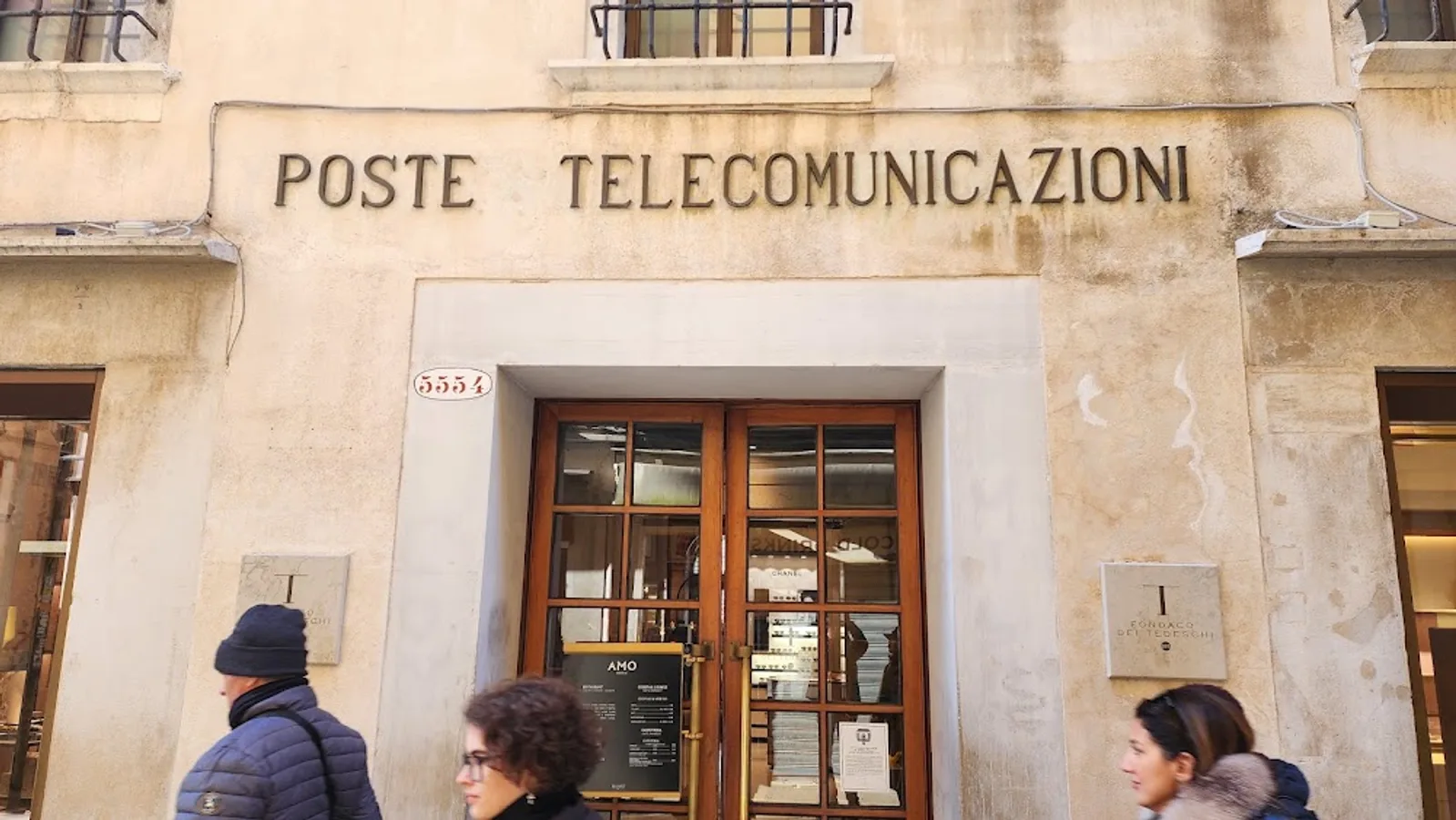 T Fondaco dei Tedeschi by DFS