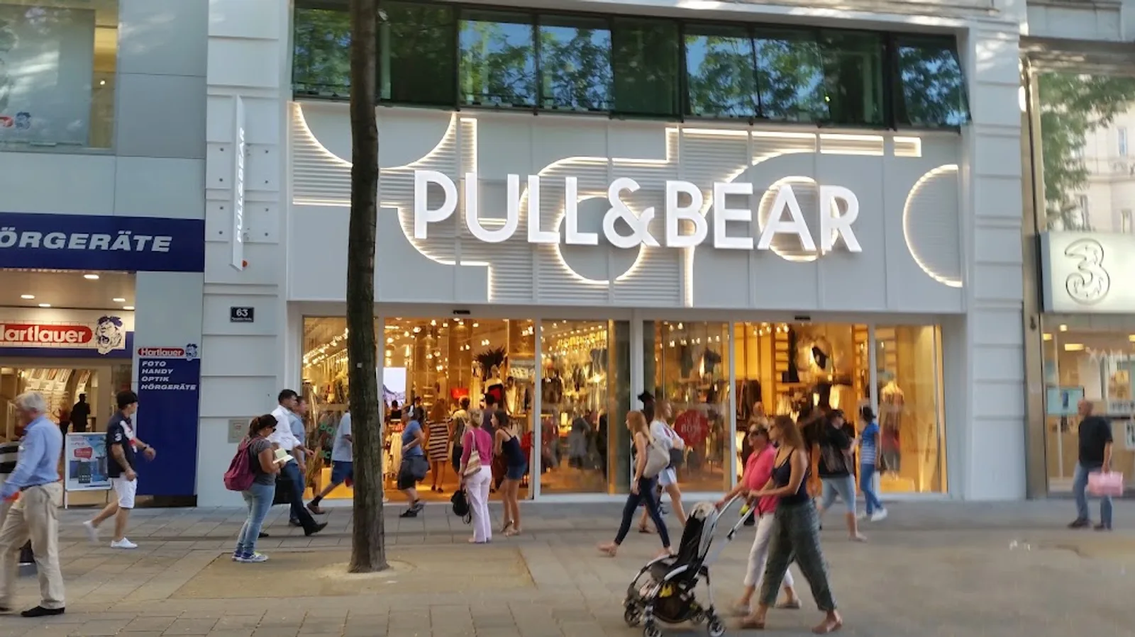 Pull&Bear Mariahilfer Straße